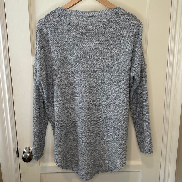 SALE 2/15 Don’t Ask Why Light Weight High/Low Knit Sweater Light Grey, One Size. - Picture 4 of 10